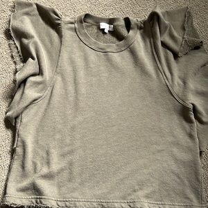 Michael star flutter sleeve short sleeve sweatshirt.